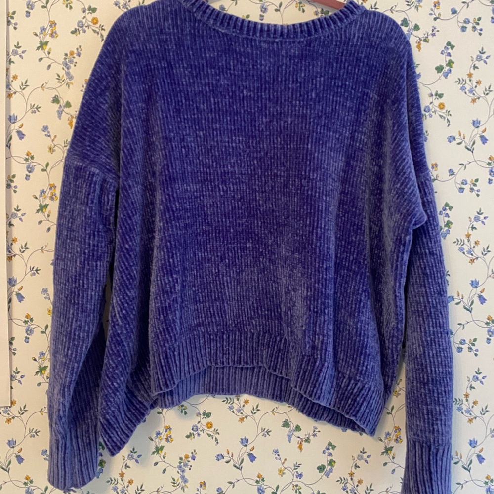Cozy sweater. Vibrant purple